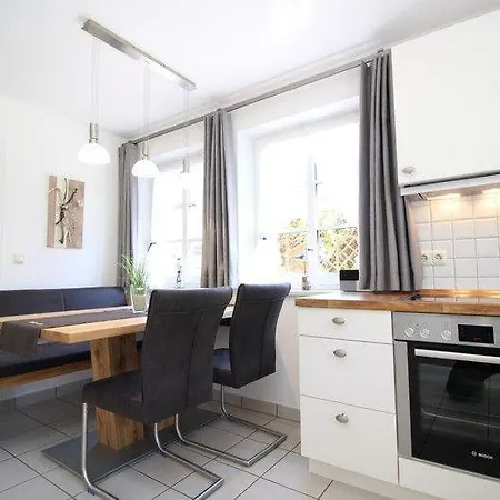 Ferienwohnung-wattwurm Dom wakacyjny *